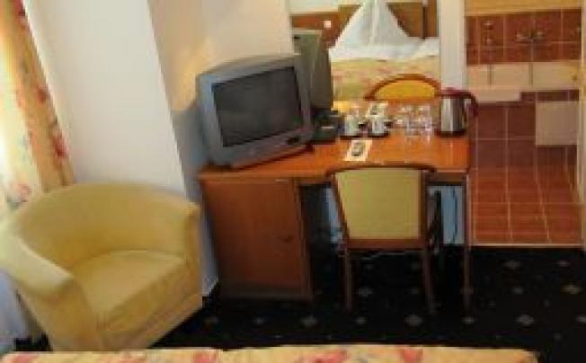 Фото отеля Amadeus DH Hotel
